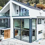 Skyline Retreat By Interhome