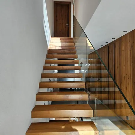 Skyline Retreat By Interhome Feriehus See